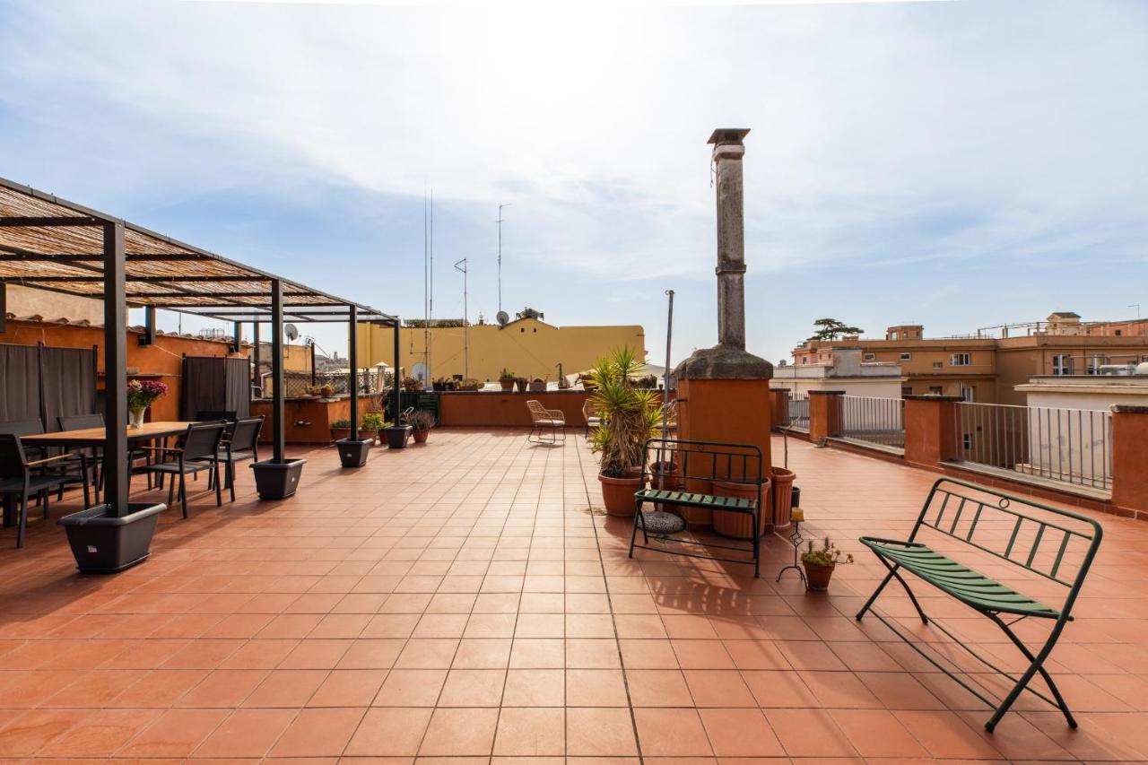 Iflat Amazing Apartment With Terrace In Monti Rome Buitenkant foto