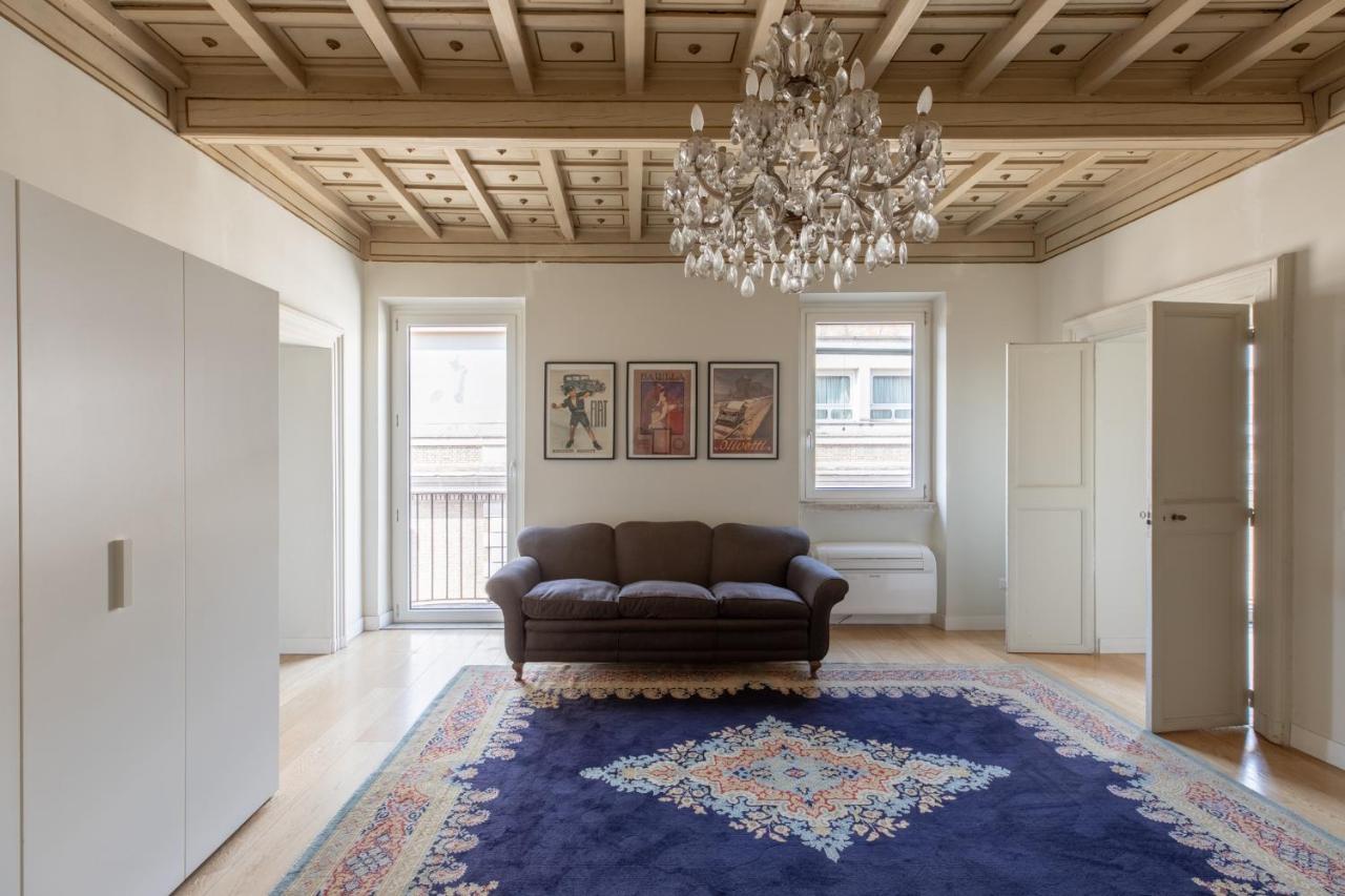 Iflat Amazing Apartment With Terrace In Monti Rome Buitenkant foto