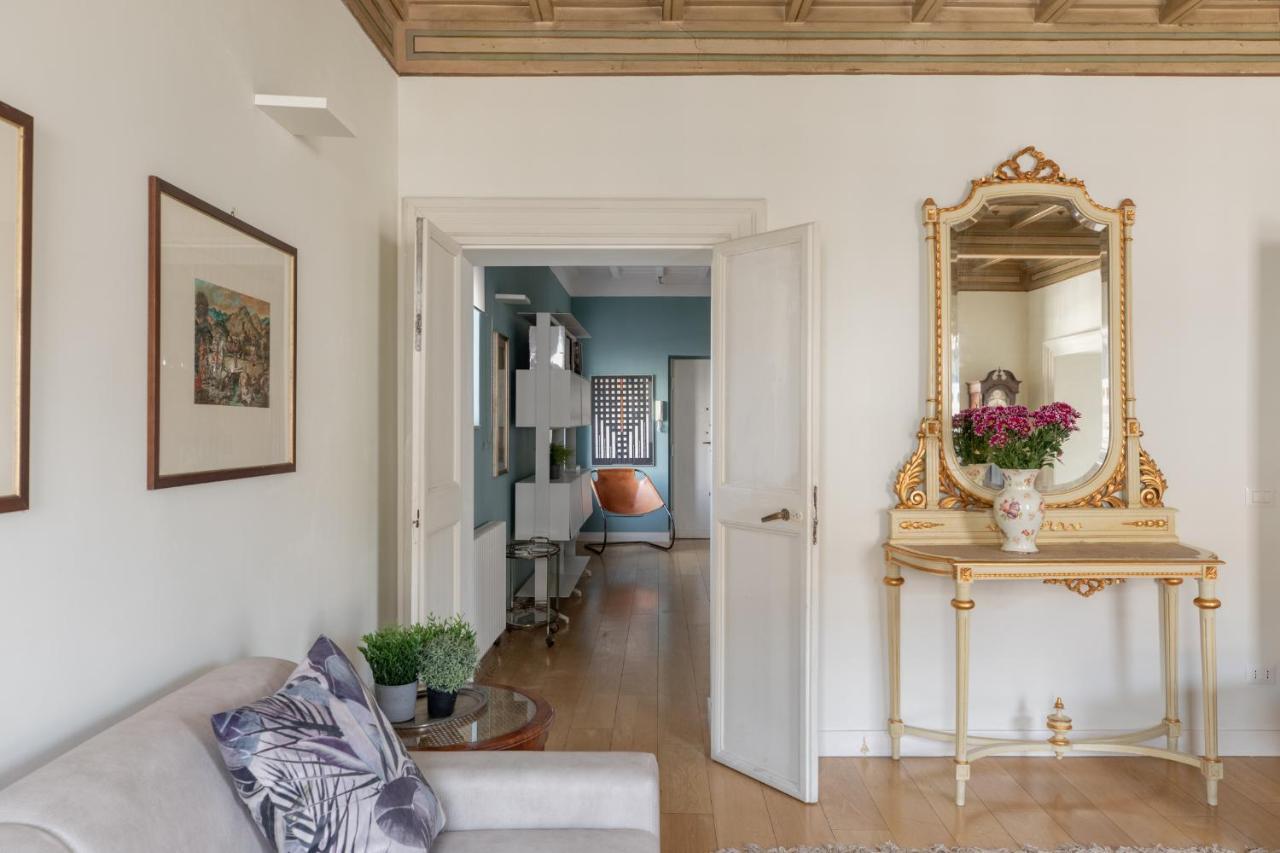 Iflat Amazing Apartment With Terrace In Monti Rome Buitenkant foto